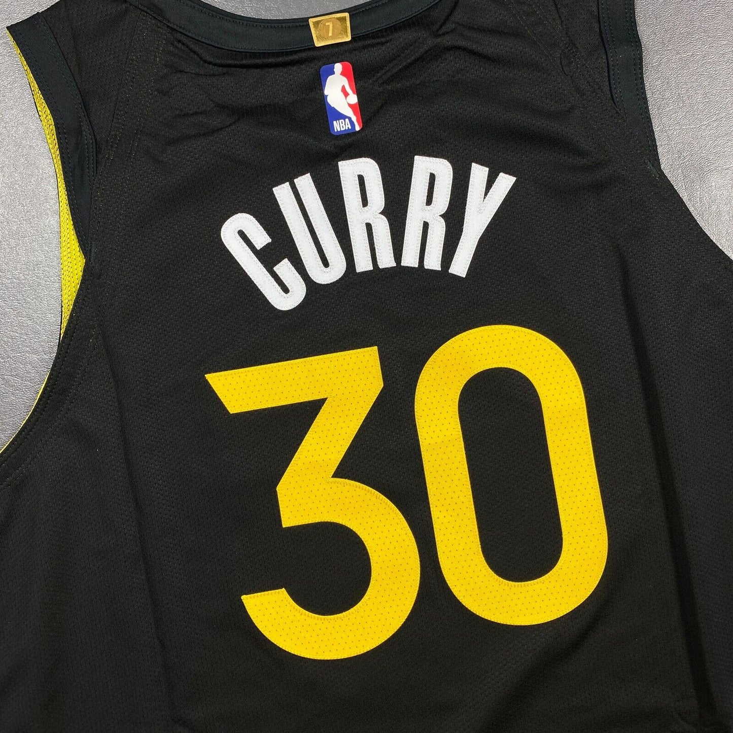 100% Authentic Stephen Curry Nike Warriors City Edition Jersey Size 52 2XL Mens