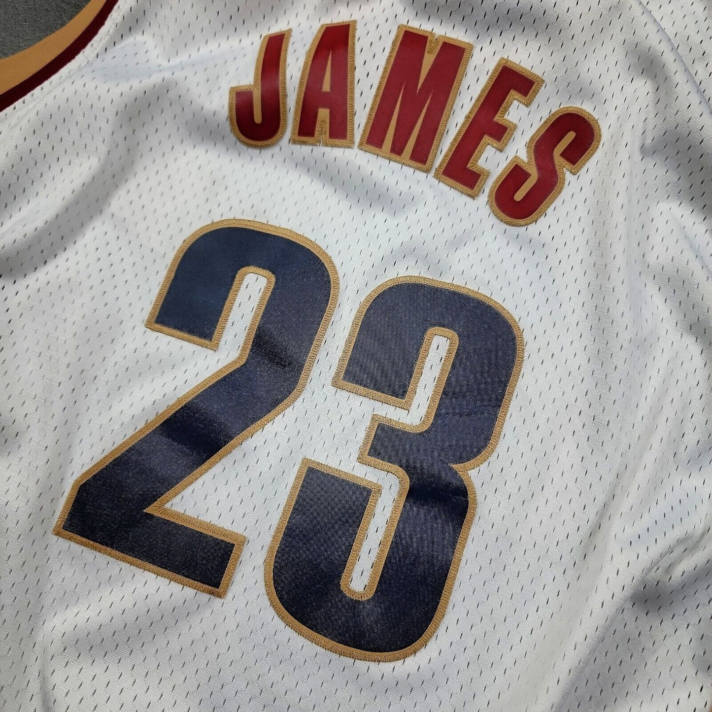 100% Authentic Lebron James Adidas Cavaliers Cavs Home Jersey Size 2XL 52 Mens