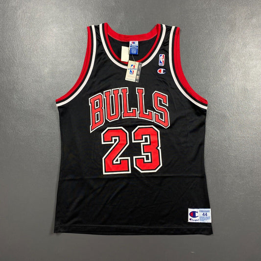 100% Authentic Michael Jordan Vintage Champion Bulls Jersey Size 44 M L Mens