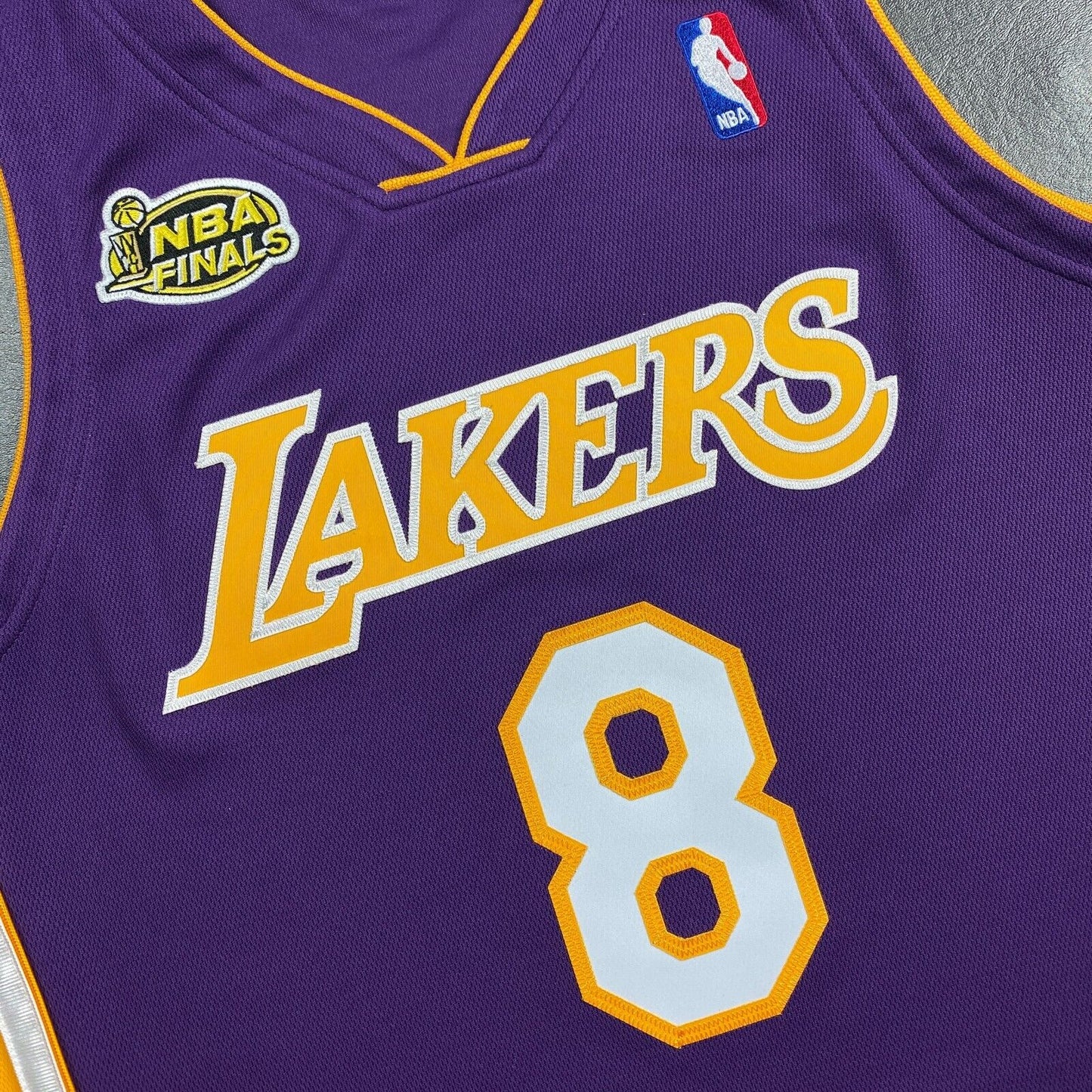 100% Authentic Kobe Bryant Mitchell Ness 00 01 Finals LA Lakers Jersey Size 44 L