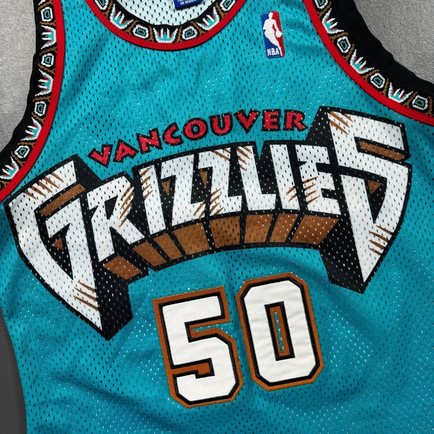 100% Authentic Bryant Reeves Vintage Champion Vancouver Grizzlies Jersey 40 M