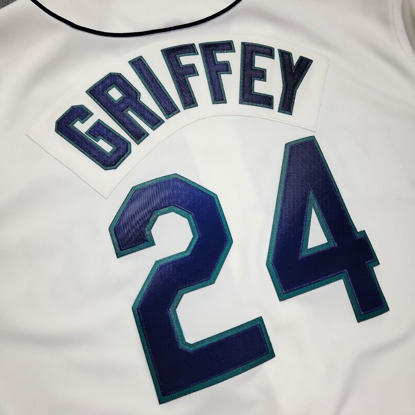 100% Authentic Ken Griffey Jr Mitchell & Ness 1995 Mariners Jersey Size 52 2XL