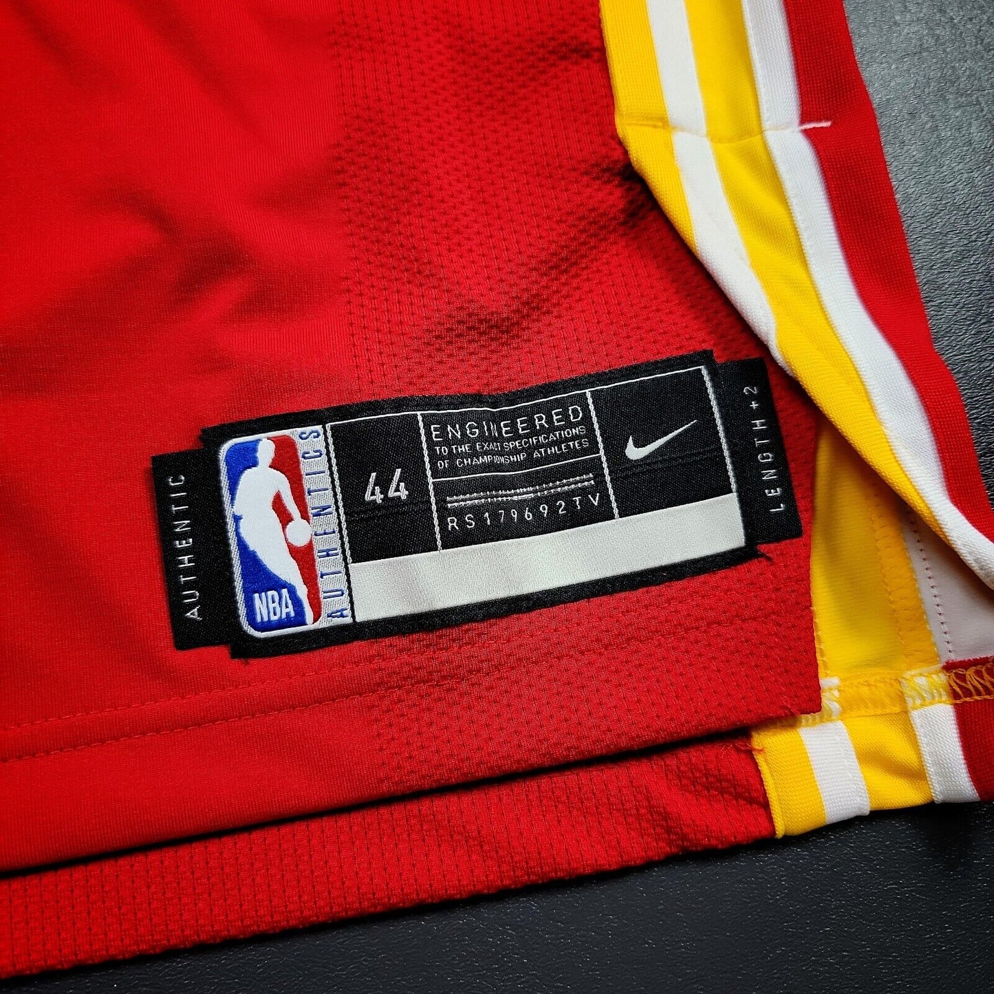 100% Authentic Trae Young Nike Hawks Icon Edition Jersey 44 M ShareCare Patch