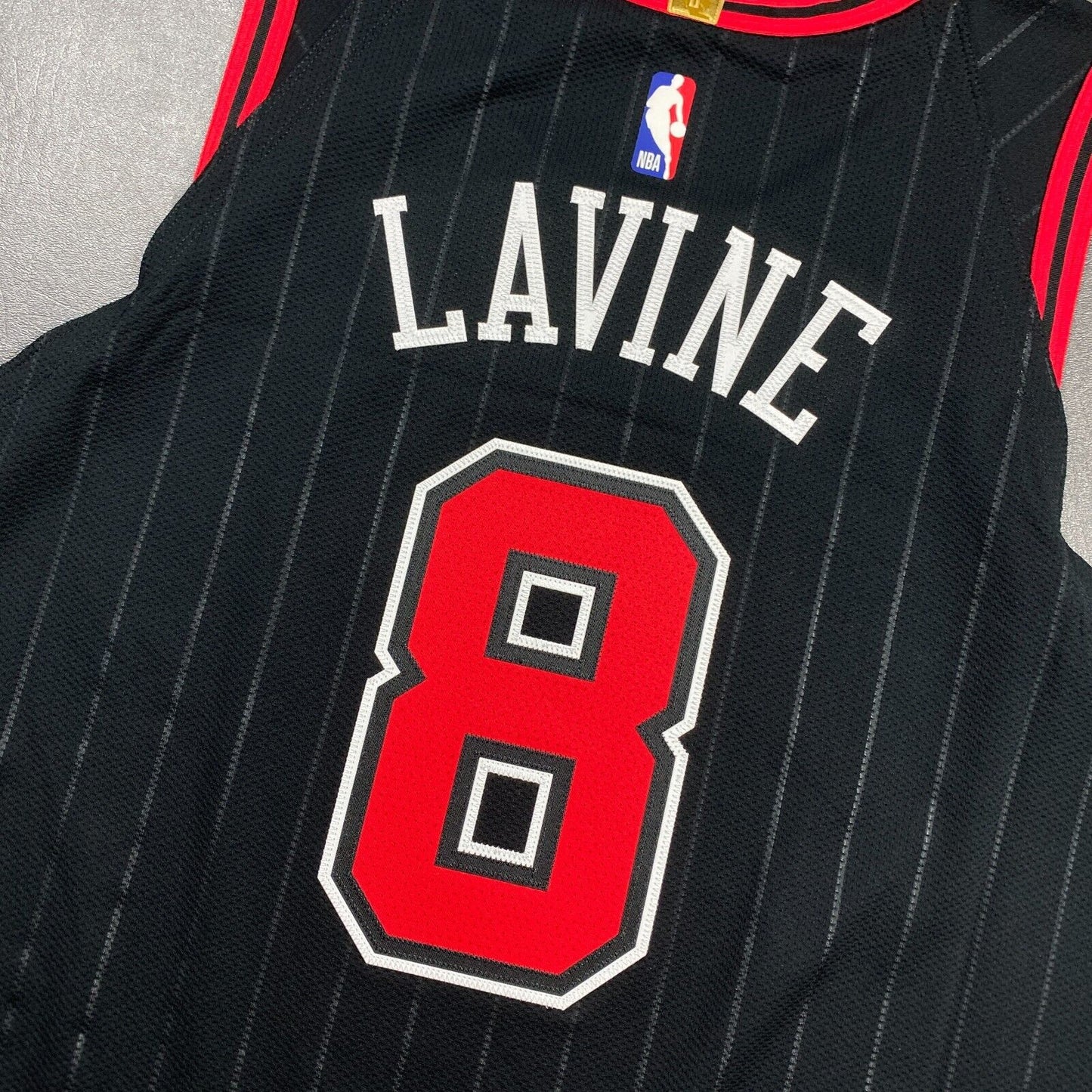 100% Authentic Zach Lavine Nike Bulls Statement Jersey Size 52 XL Motorola