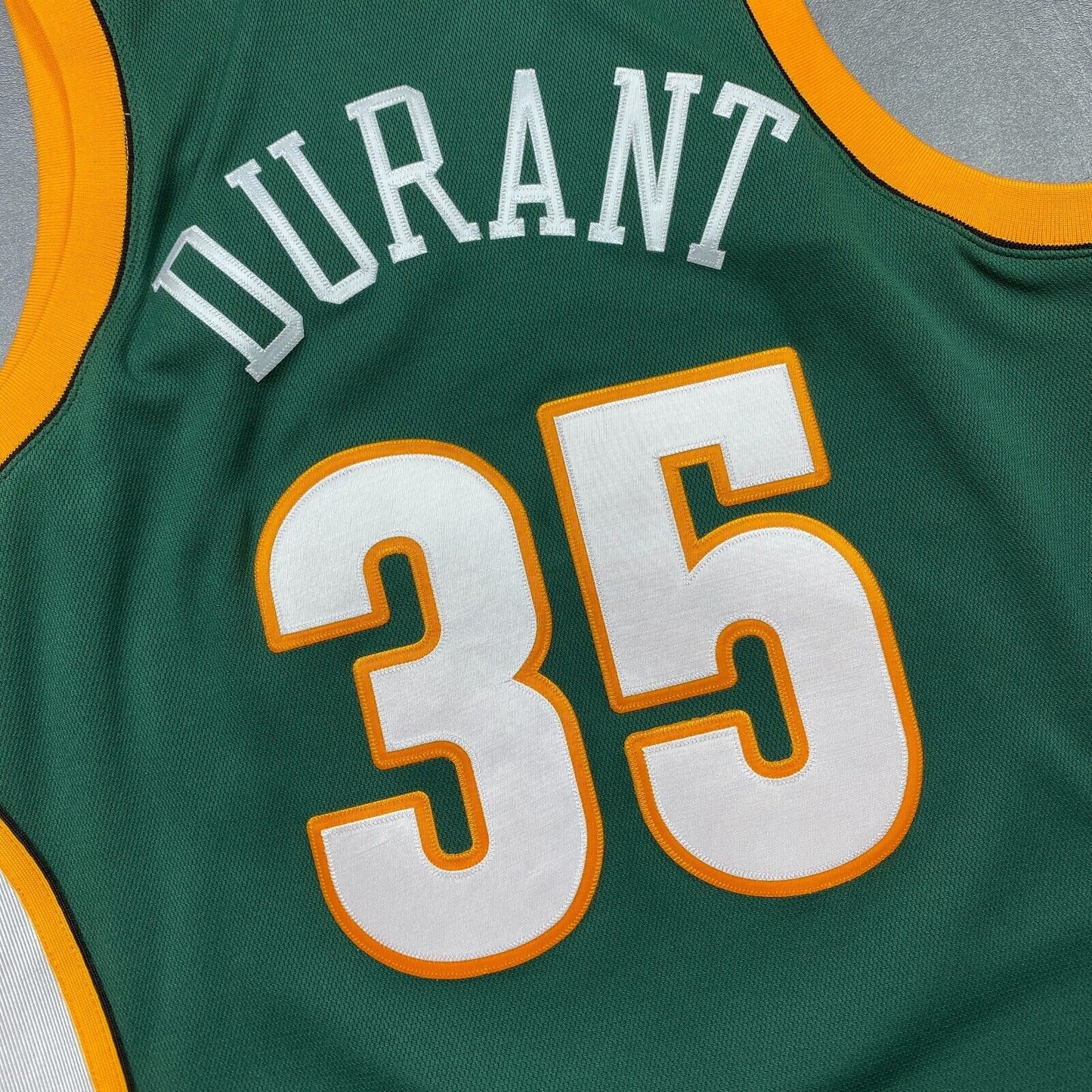 100% Authentic Kevin Durant Mitchell & Ness 07 08 Sonics Jersey Size 40 M Mens