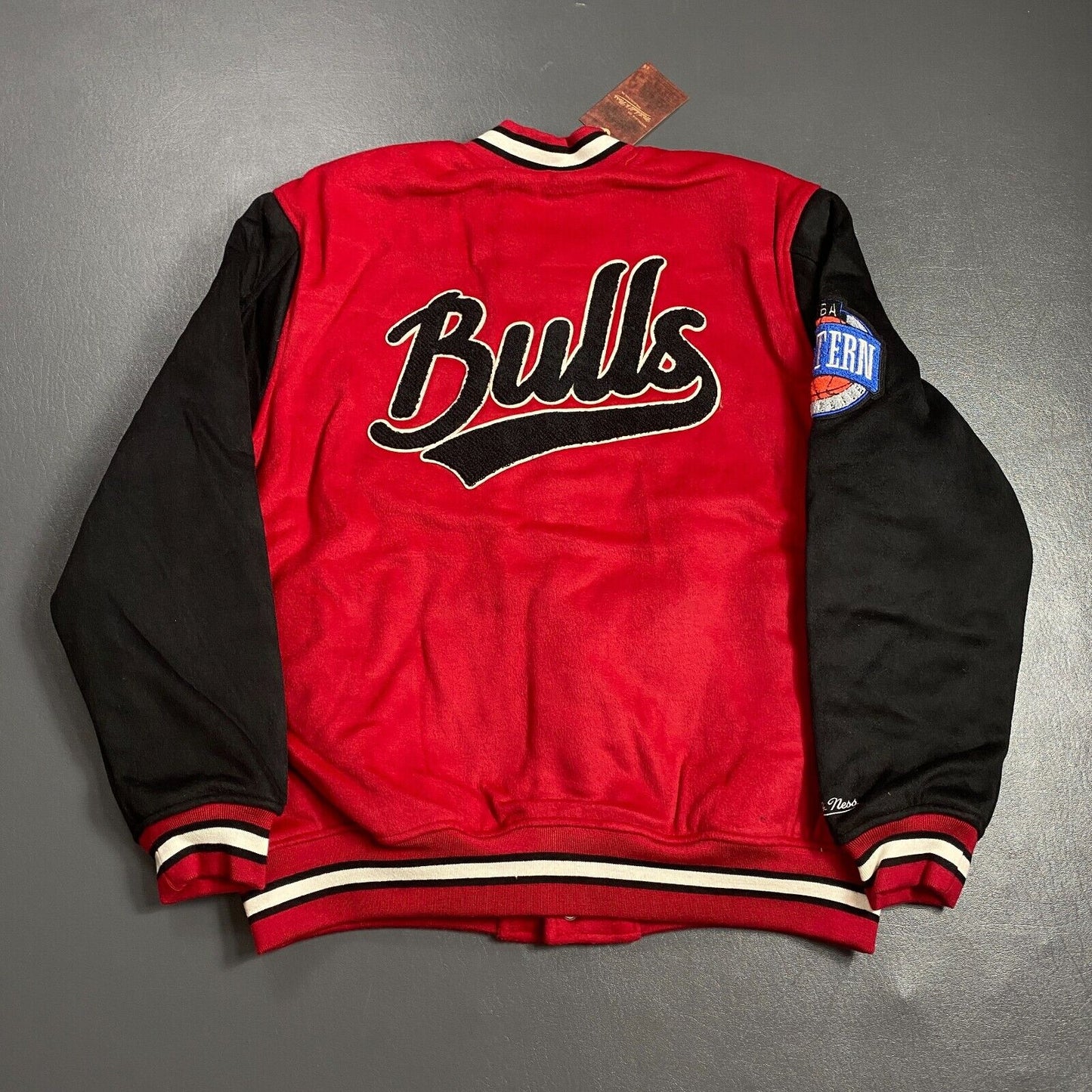 100% Authentic Chicago Bulls Mitchell & Ness NBA Team Legacy Varsity Jacket 2XL