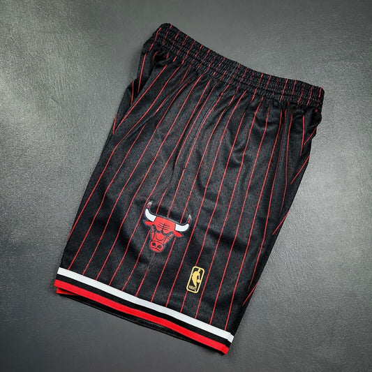 100% Authentic 96 97 Chicago Bulls Mitchell Ness Swingman Shorts S 36 - jordan