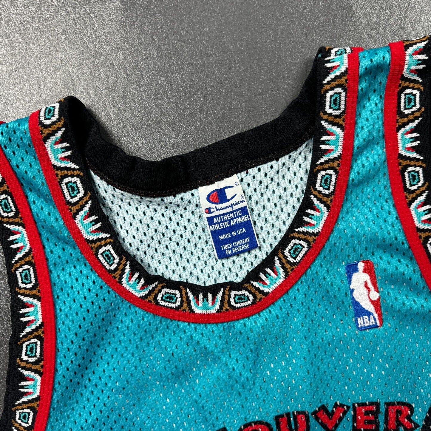 100% Authentic Bryant Reeves Vintage Champion Vancouver Grizzlies Jersey 40 M