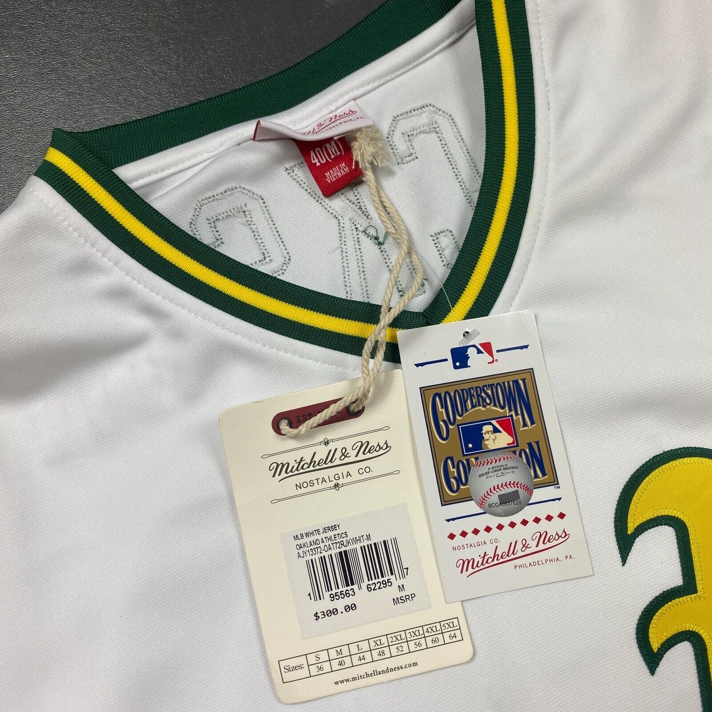 100% Authentic Reggie Jackson Mitchell & Ness 1972 Oakland Athletics Jersey 40 M