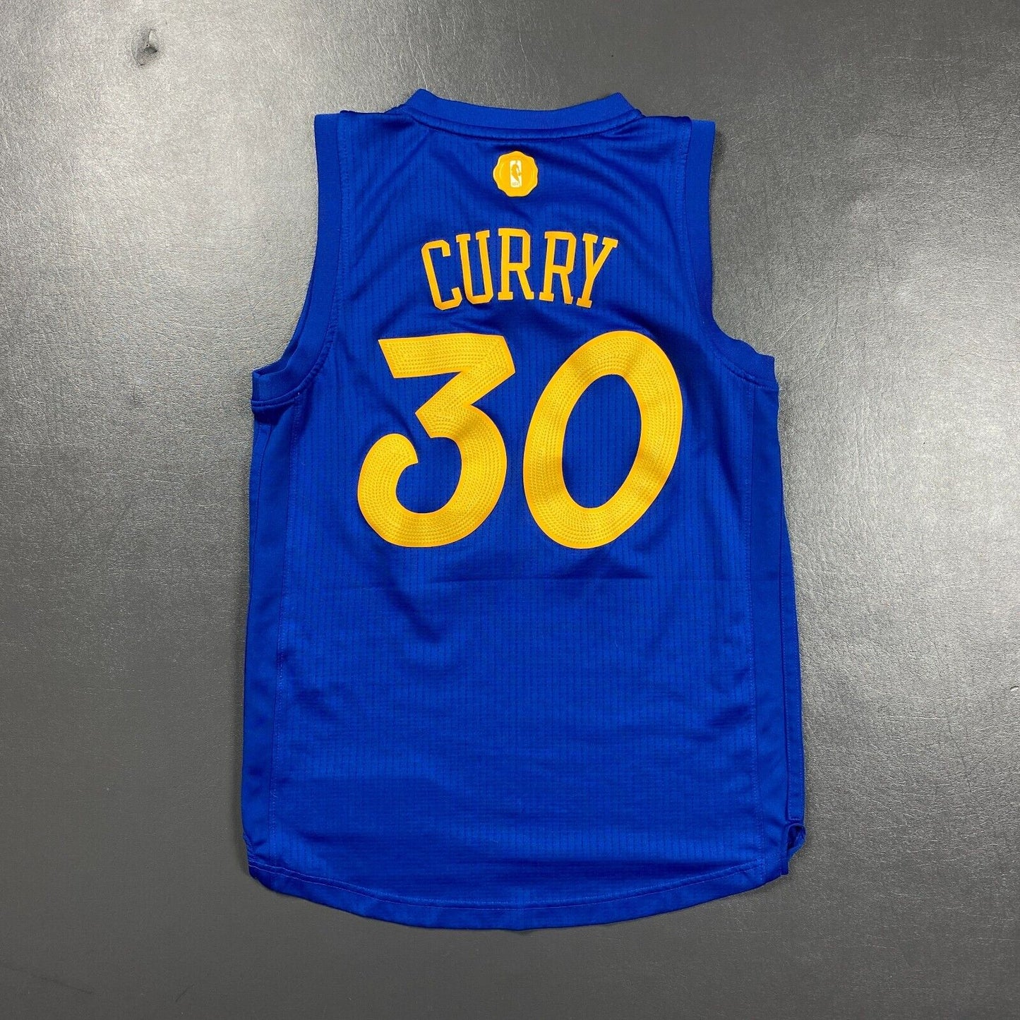 100% Authentic Stephen Curry 2016 Christmas Warriors Jersey Size S ( M ) Mens