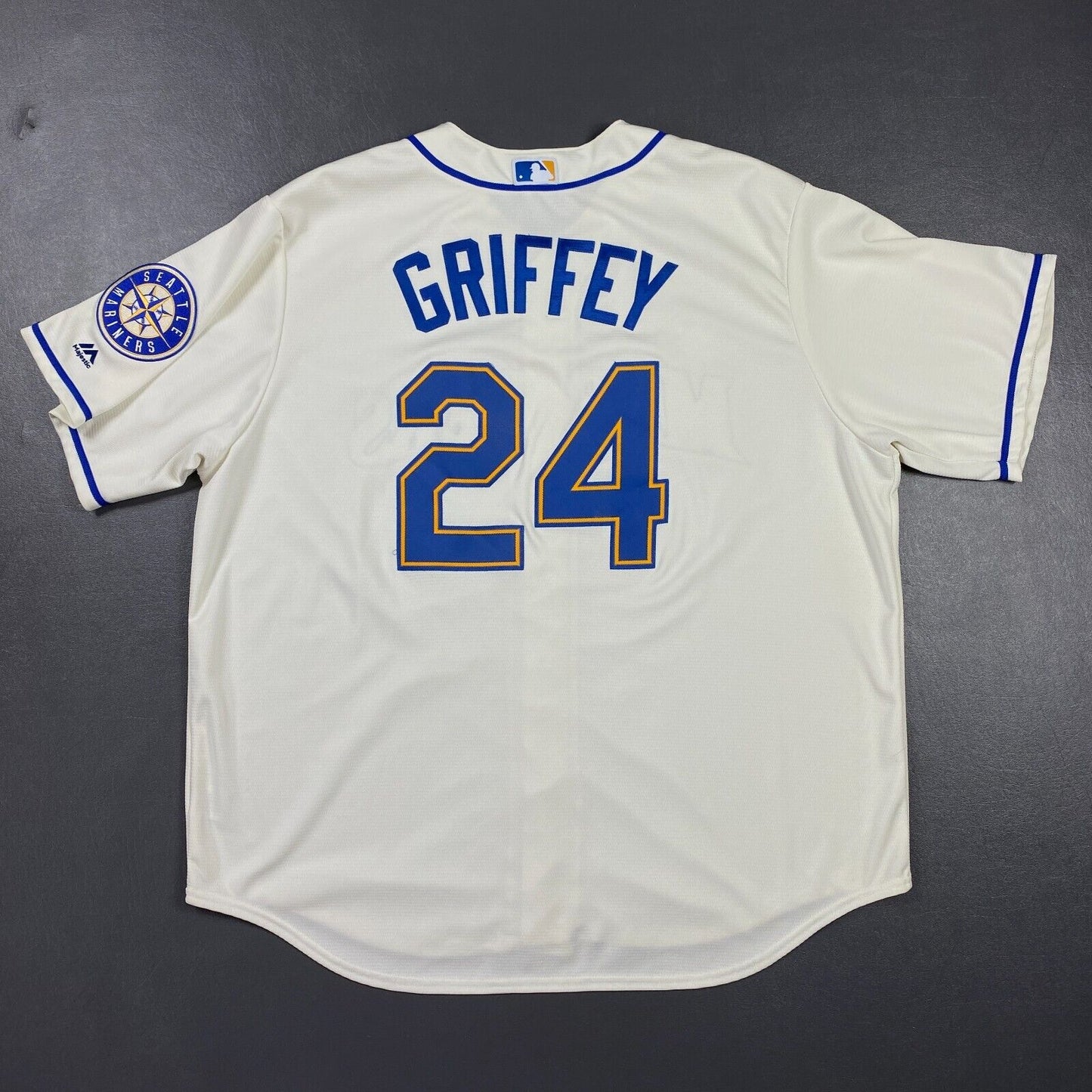 100% Authentic Ken Griffey Jr Majestic Seattle Mariners Jersey Size 2XL 52 Mens