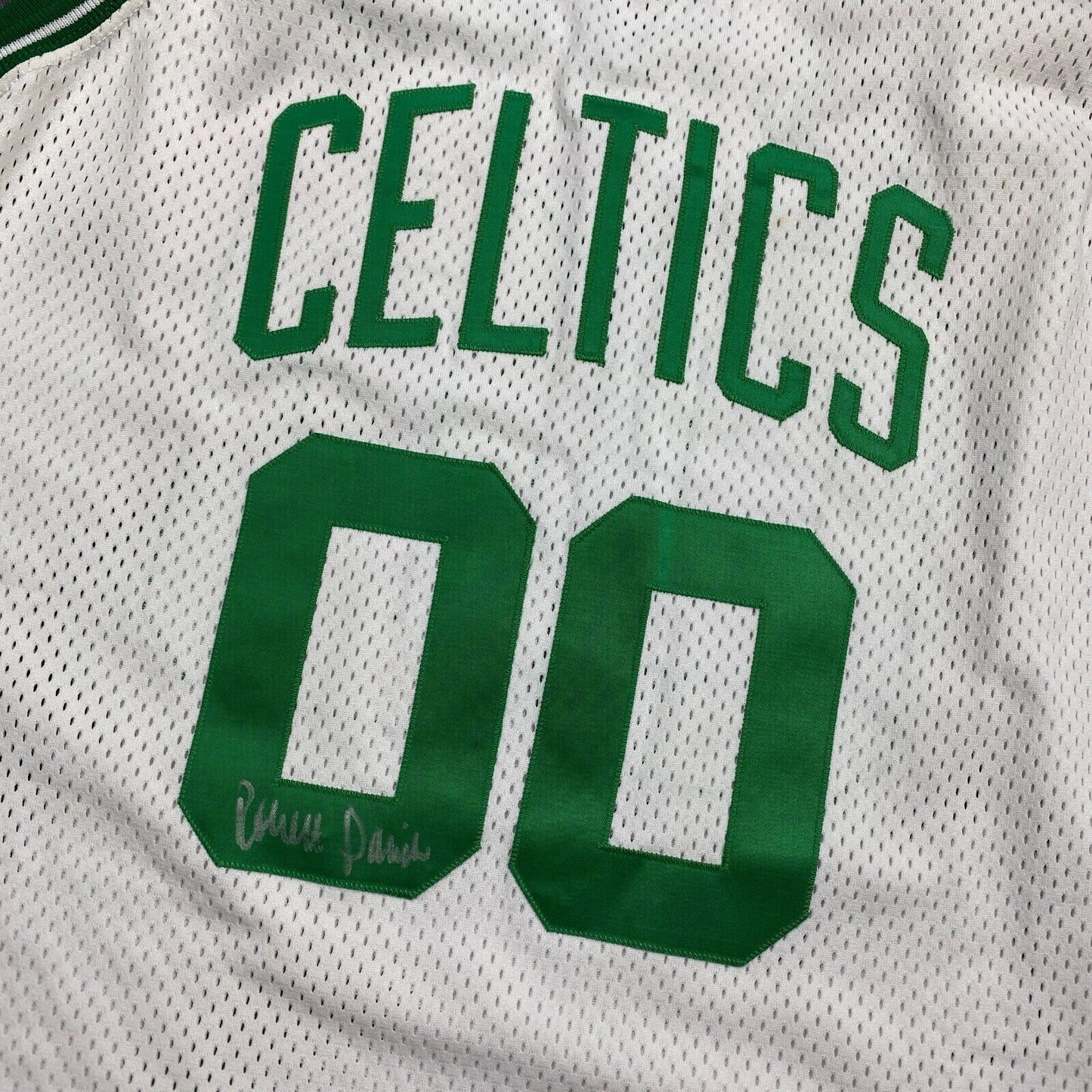 100% Authentic Robert Parish Signed Vintage Champion 9293 Celtics Pro Cut Jersey