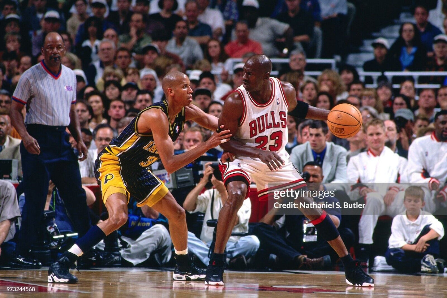 100% Authentic Michael Jordan Mitchell Ness 97 98 Bulls Jersey Size 36 S Mens