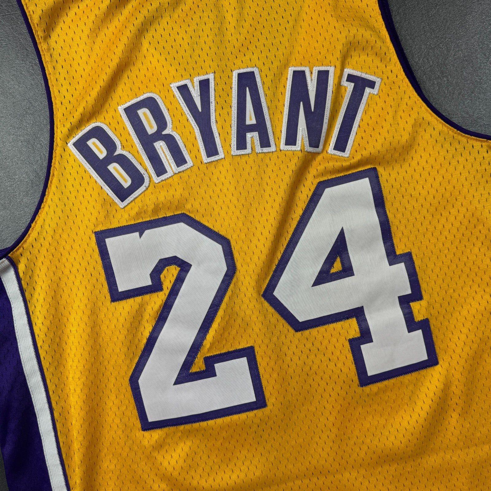 100% Authentic Kobe Bryant Adidas 2009 NBA Champions Lakers Jersey