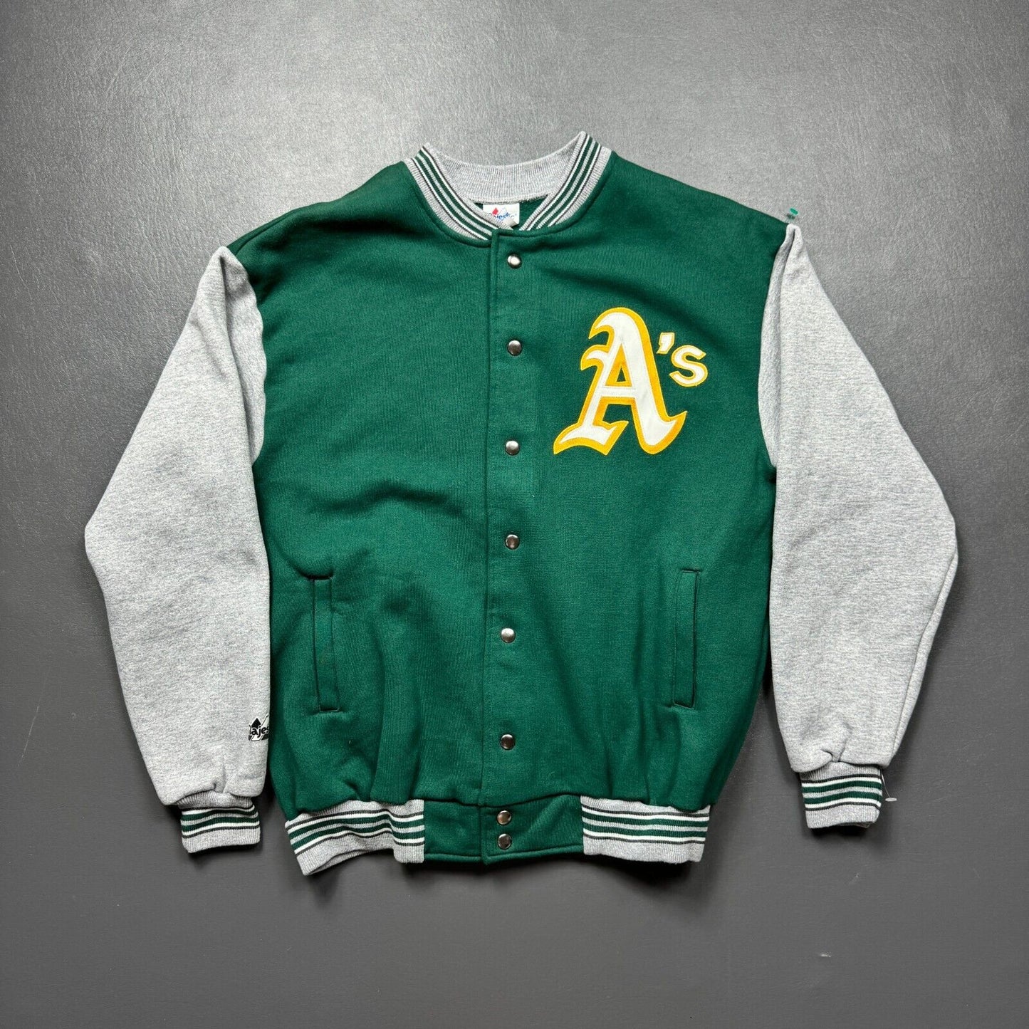 100% Authentic Oakland Athletics Vintage Majestic Jacket Size L Mens