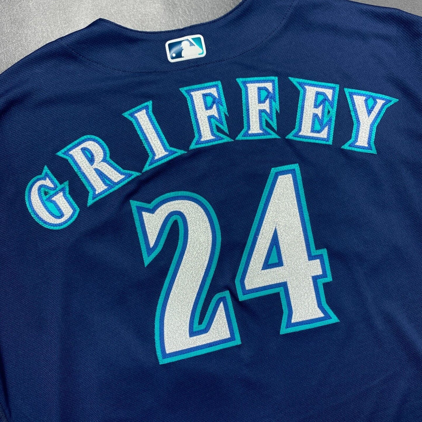 100% Authentic Ken Griffey Jr Majestic Seattle Mariners Flex Base Jersey Size 56