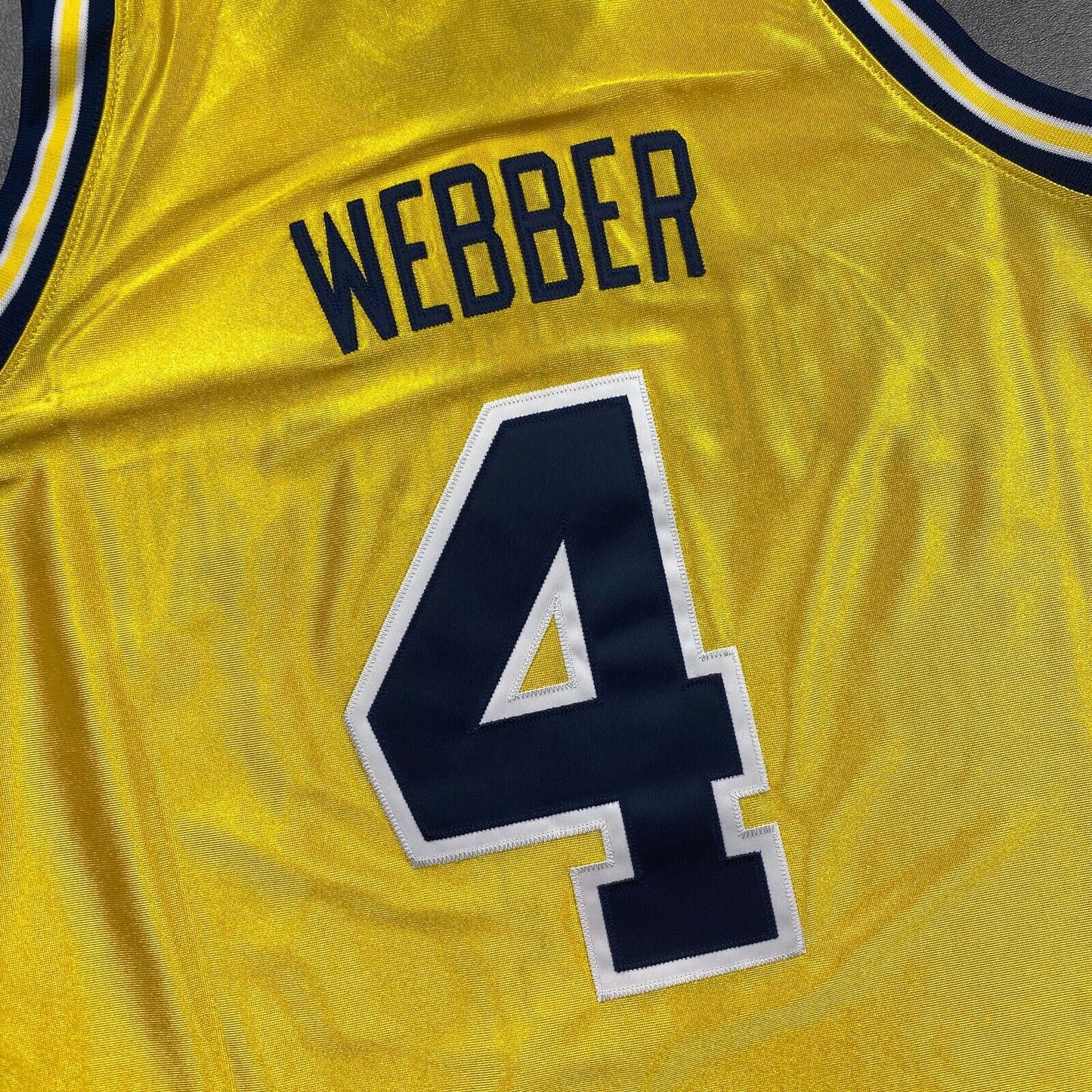 100% Authentic Chris Webber Mitchell & Ness 91 92 Wolverines Jersey Size 44 L