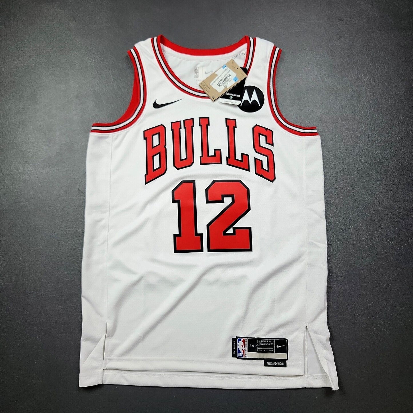 100% Authentic Ayo Dosunmu Nike Bulls Association Swingman Jersey Size 44 M