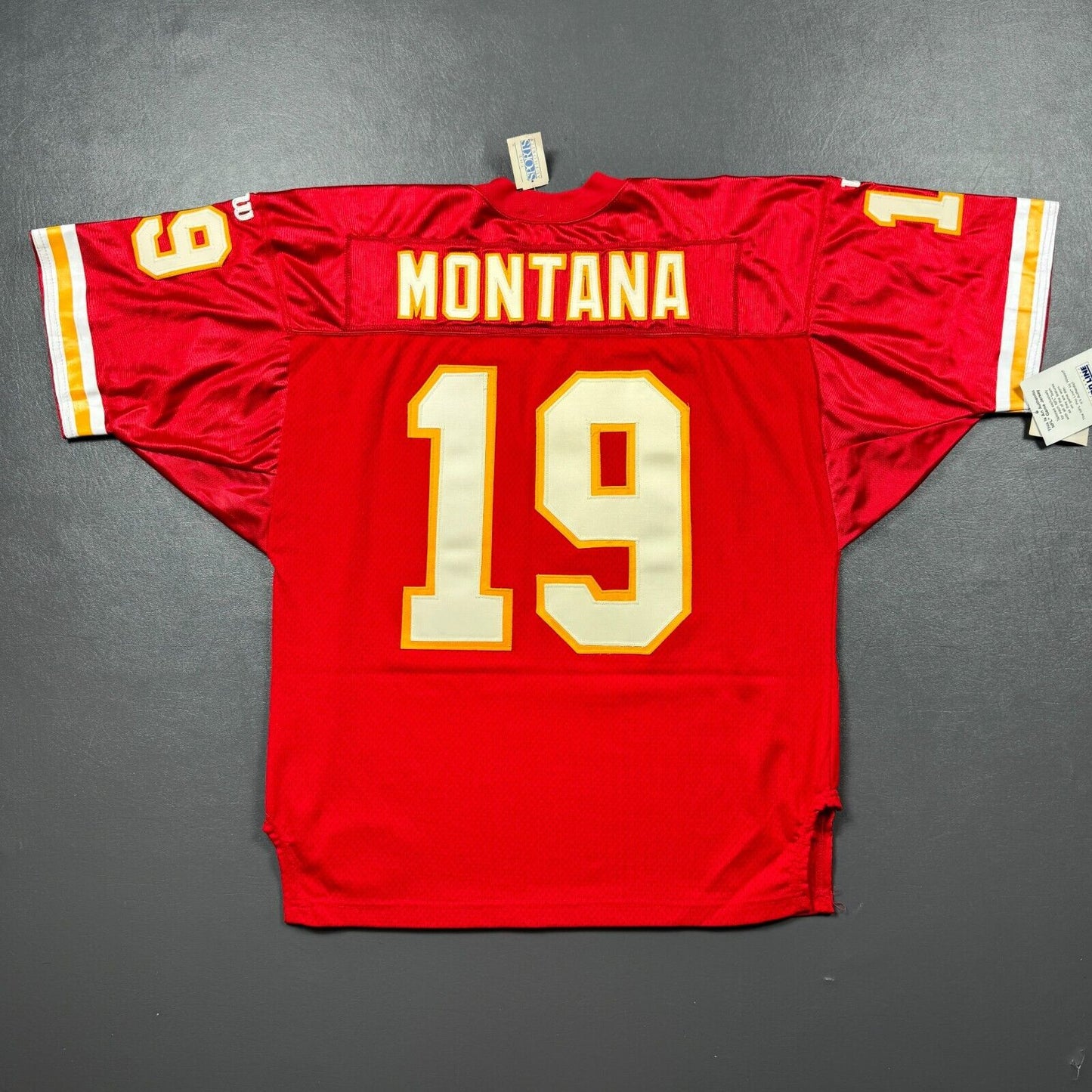 100% Authentic Joe Montana Vintage Wilson Pro Line Chiefs Jersey Size 50 XL 2XL