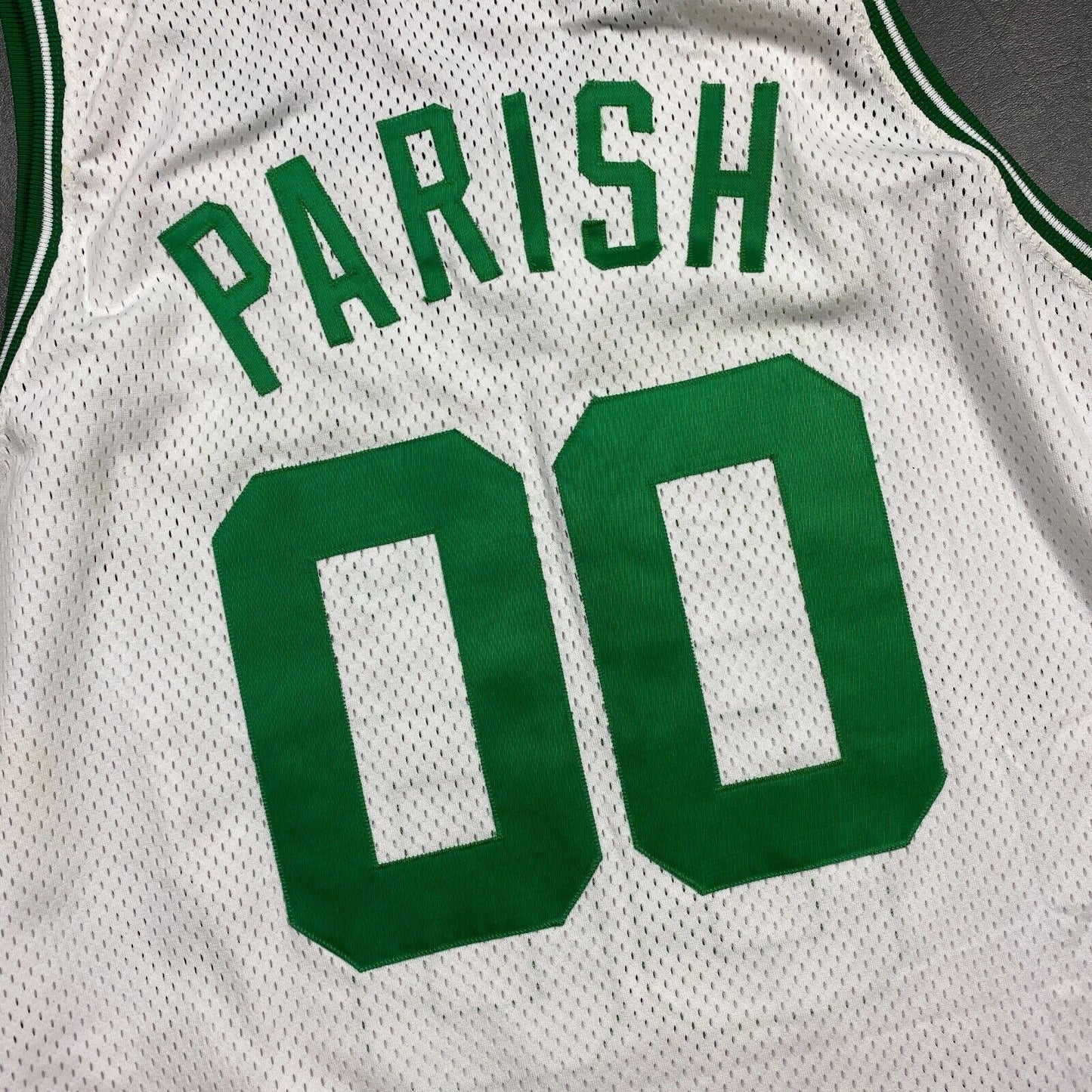 100% Authentic Robert Parish Signed Vintage Champion 9293 Celtics Pro Cut Jersey