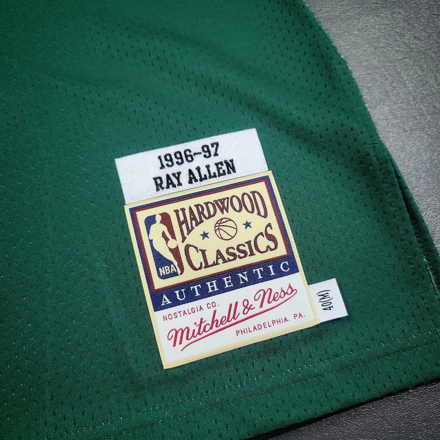 100% Authentic Ray Allen Mitchell & Ness 96 97 Bucks Jersey Size 40 M Mens