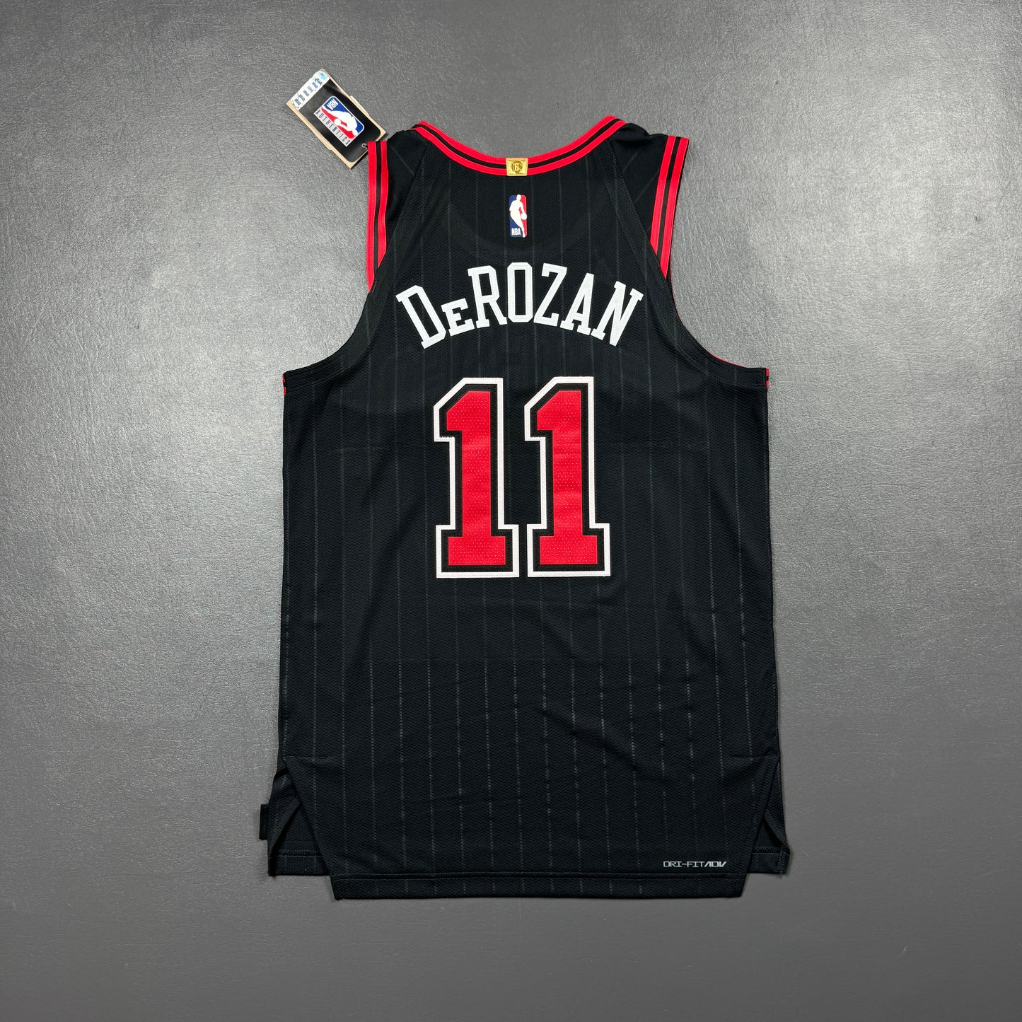 100% Authentic Demar DeRozan Nike Bulls Statement Jersey Size 44 M Motorola