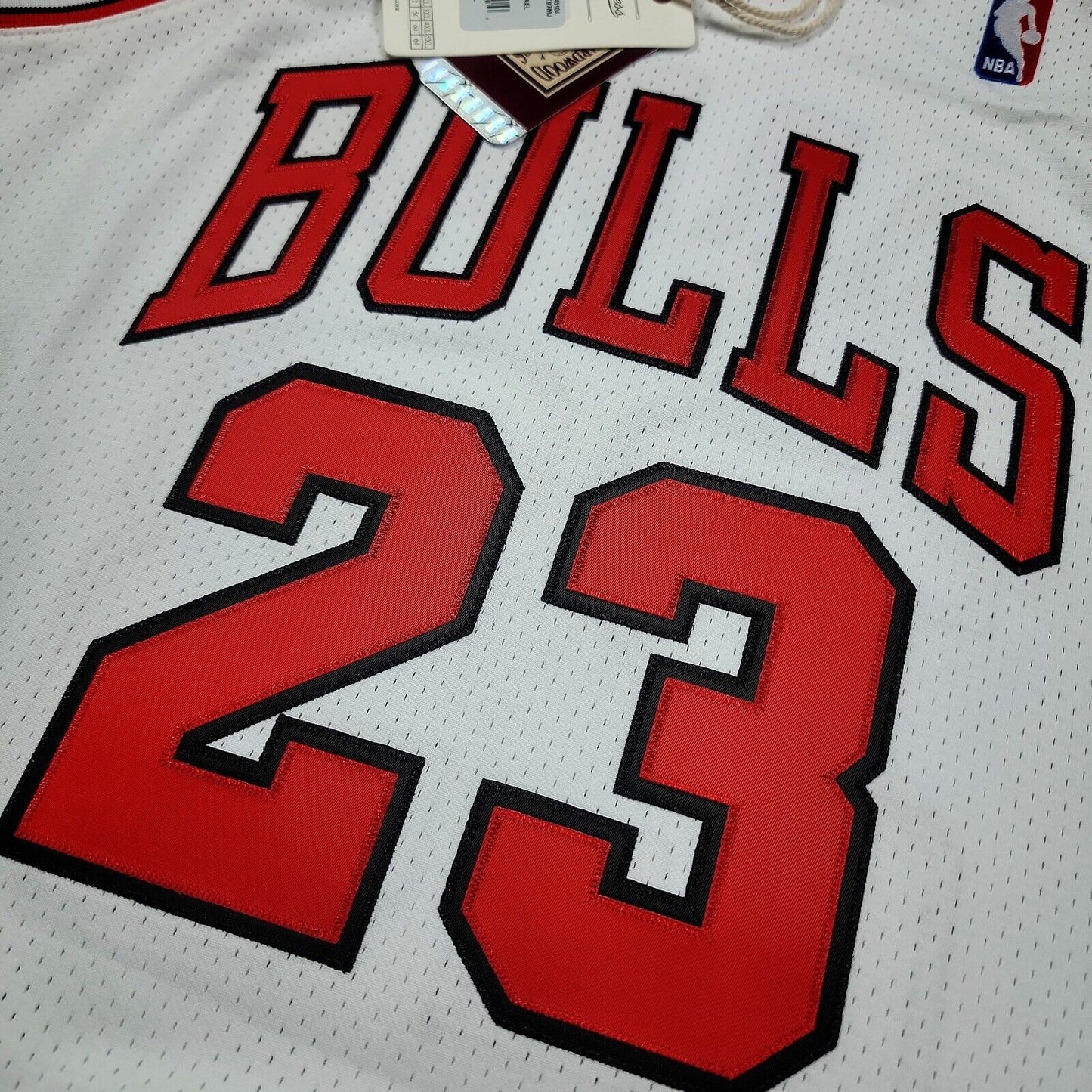 100% Authentic Michael Jordan Mitchell Ness 97 98 Bulls Jersey Size 44 L Mens