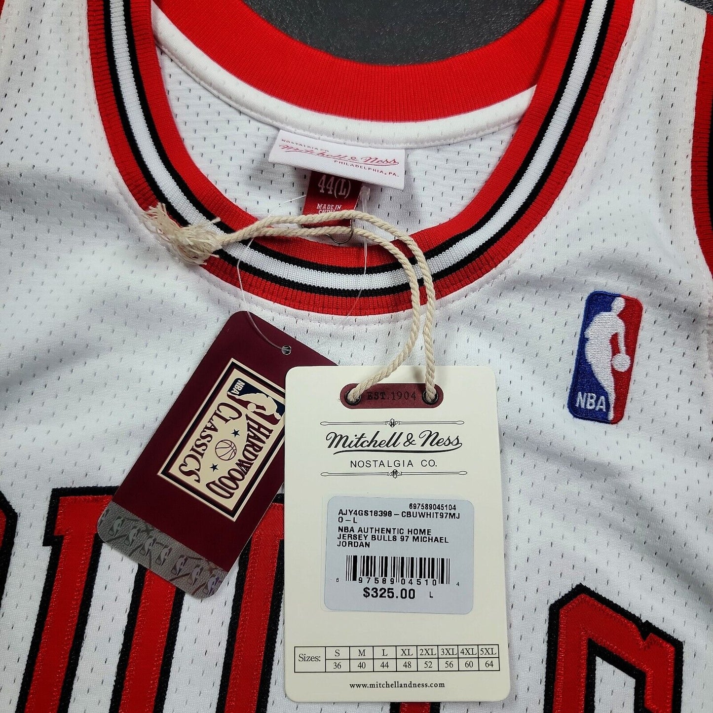 100% Authentic Michael Jordan Mitchell Ness 97 98 Bulls Jersey Size 44 L Mens