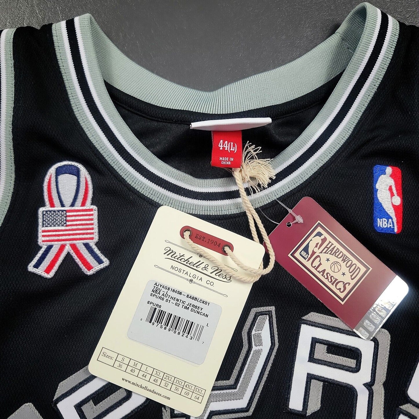 100% Authentic Tim Duncan Mitchell Ness 01 02 Spurs Jersey Size 44 L Mens