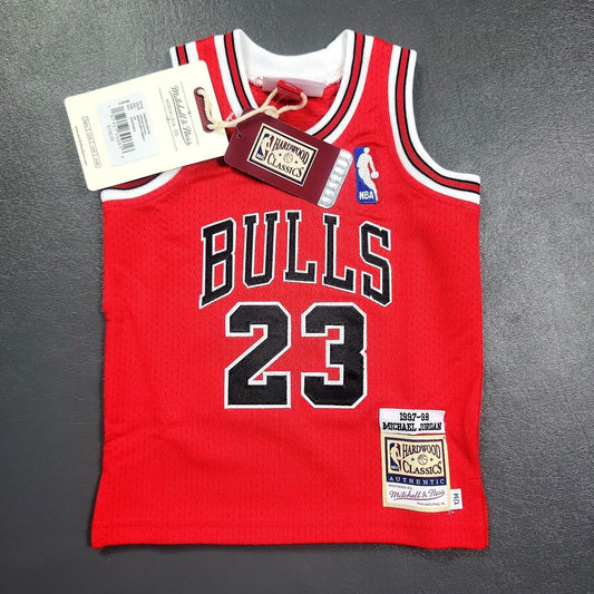 100% Authentic Michael Jordan Mitchell Ness 97 98 Bulls Jersey Size 12M Infant