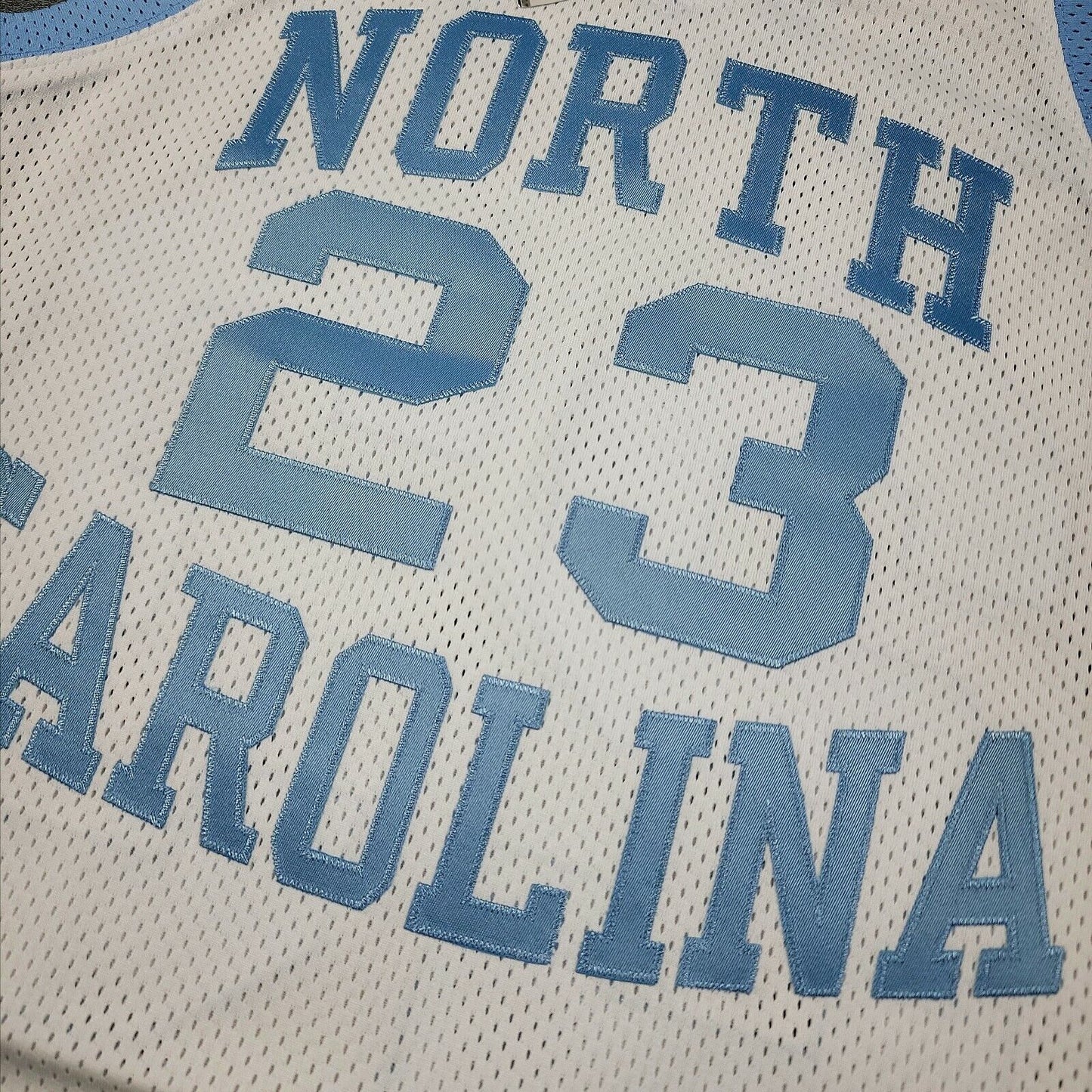 100% Authentic Michael Jordan Mitchell & Ness 83 84 Tar Heels Jersey Size 44 L