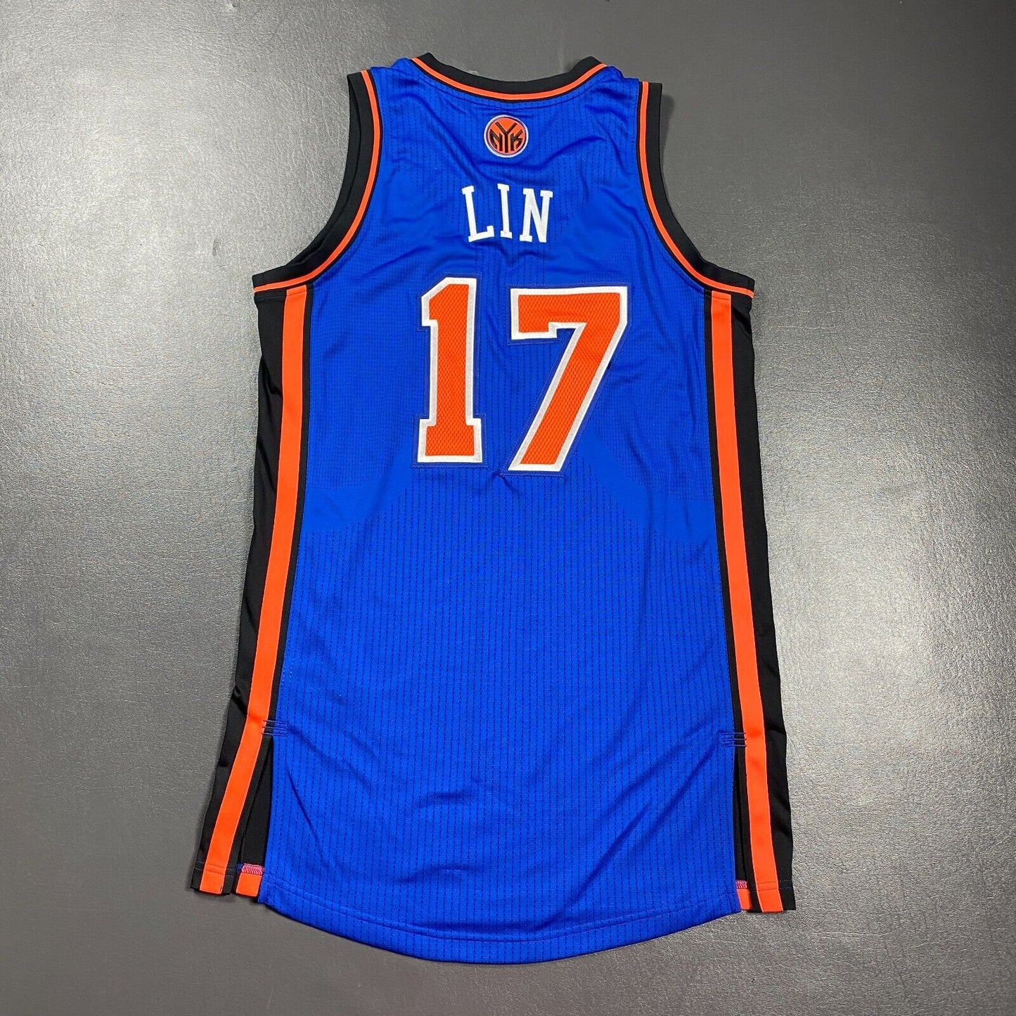 100% Authentic Jeremy Lin 2011 New York Knicks Pro Cut Jersey Size L+2" Mens