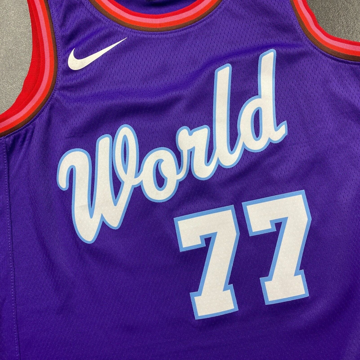 100% Authentic Luka Doncic Nike 2020 All Star Team World Jersey Size 44 M Mens