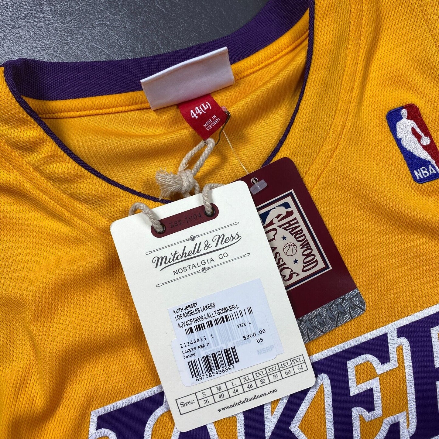 100% Authentic Kobe Bryant Mitchell Ness 08 09 LA Lakers Jersey Size 44 L Mens