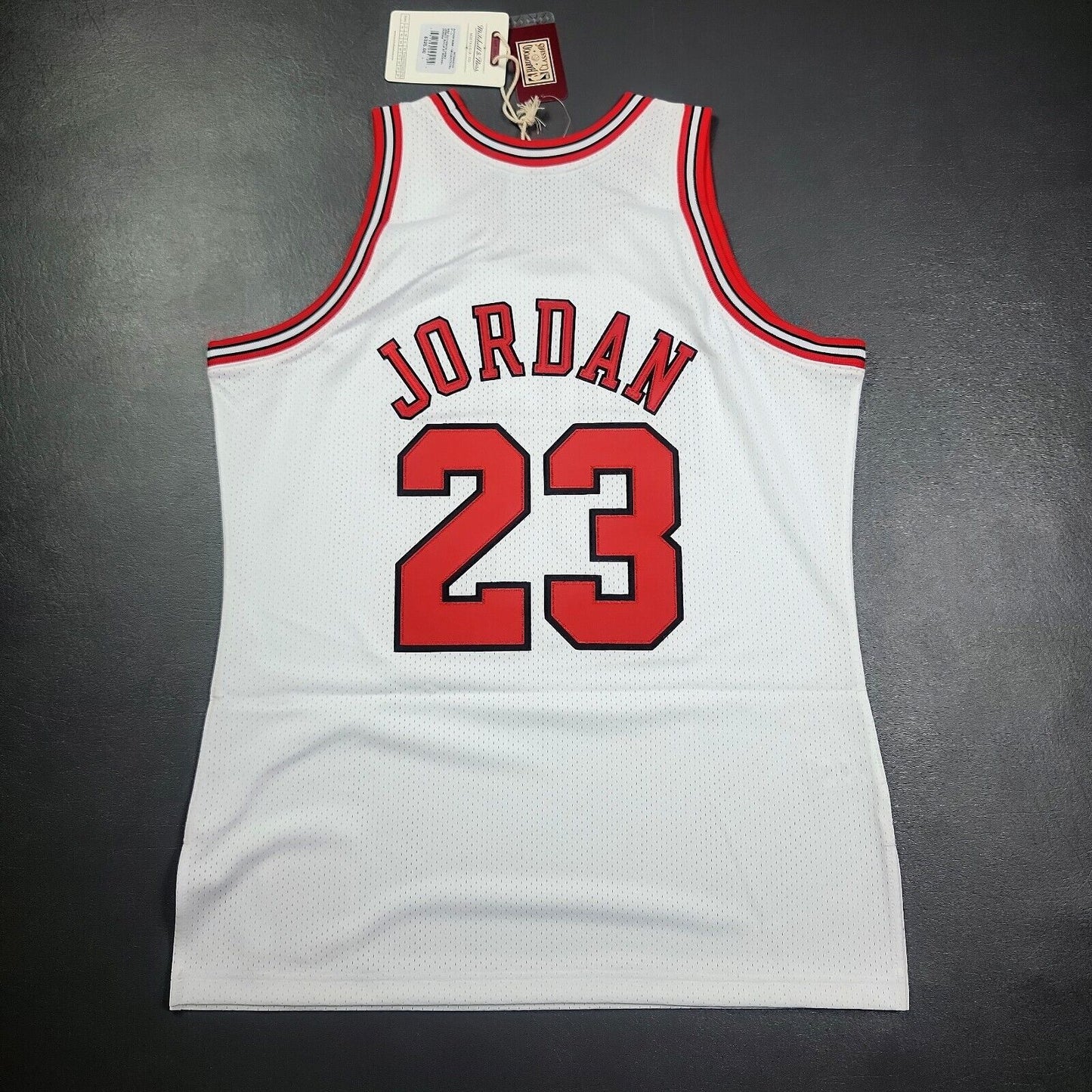 100% Authentic Michael Jordan Mitchell Ness 97 98 Bulls Jersey Size 44 L Mens