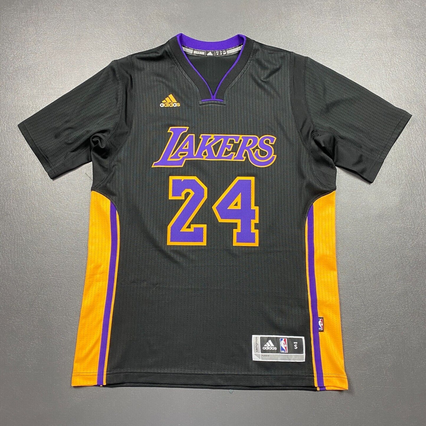 100% Authentic Kobe Bryant Adidas Hollywood Night Lakers Jersey Size S ( M )