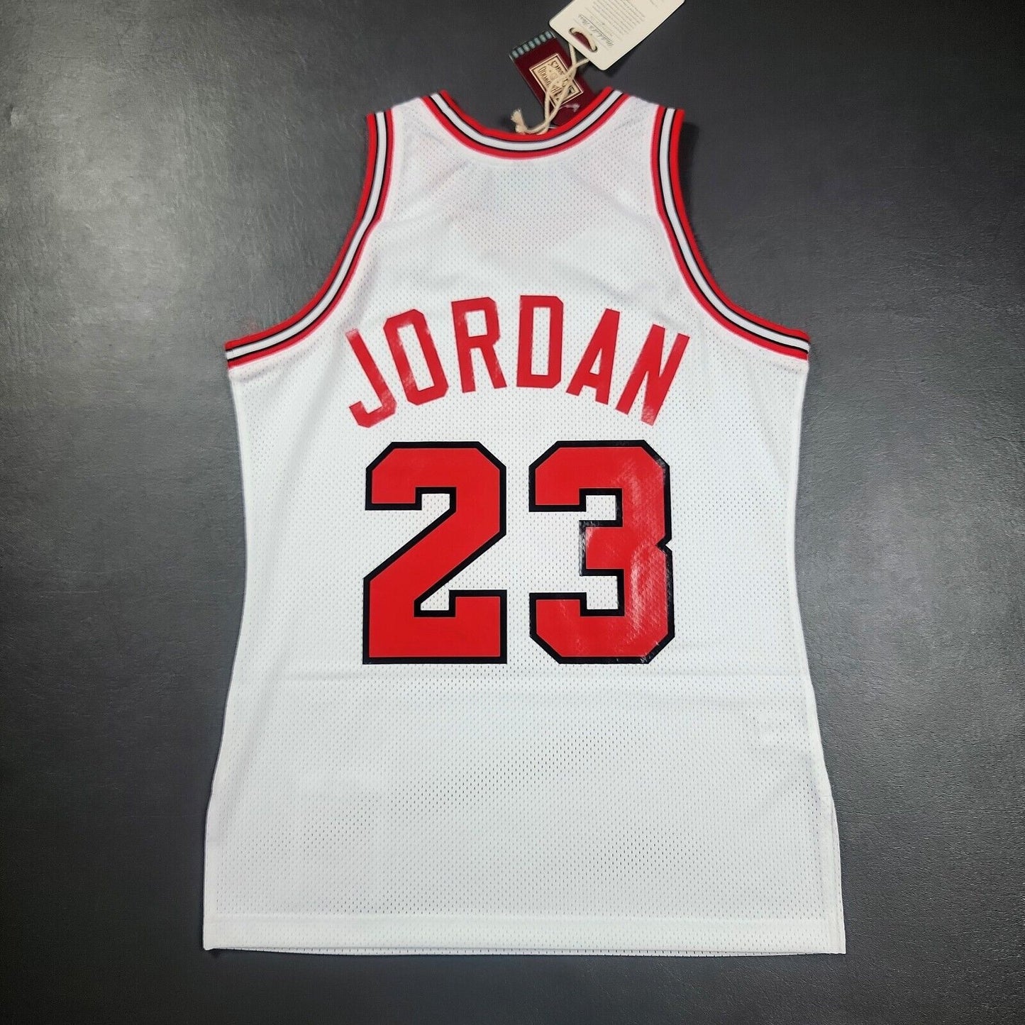 100% Authentic Michael Jordan Mitchell Ness 91 92 The Shrug Bulls Jersey 40 M